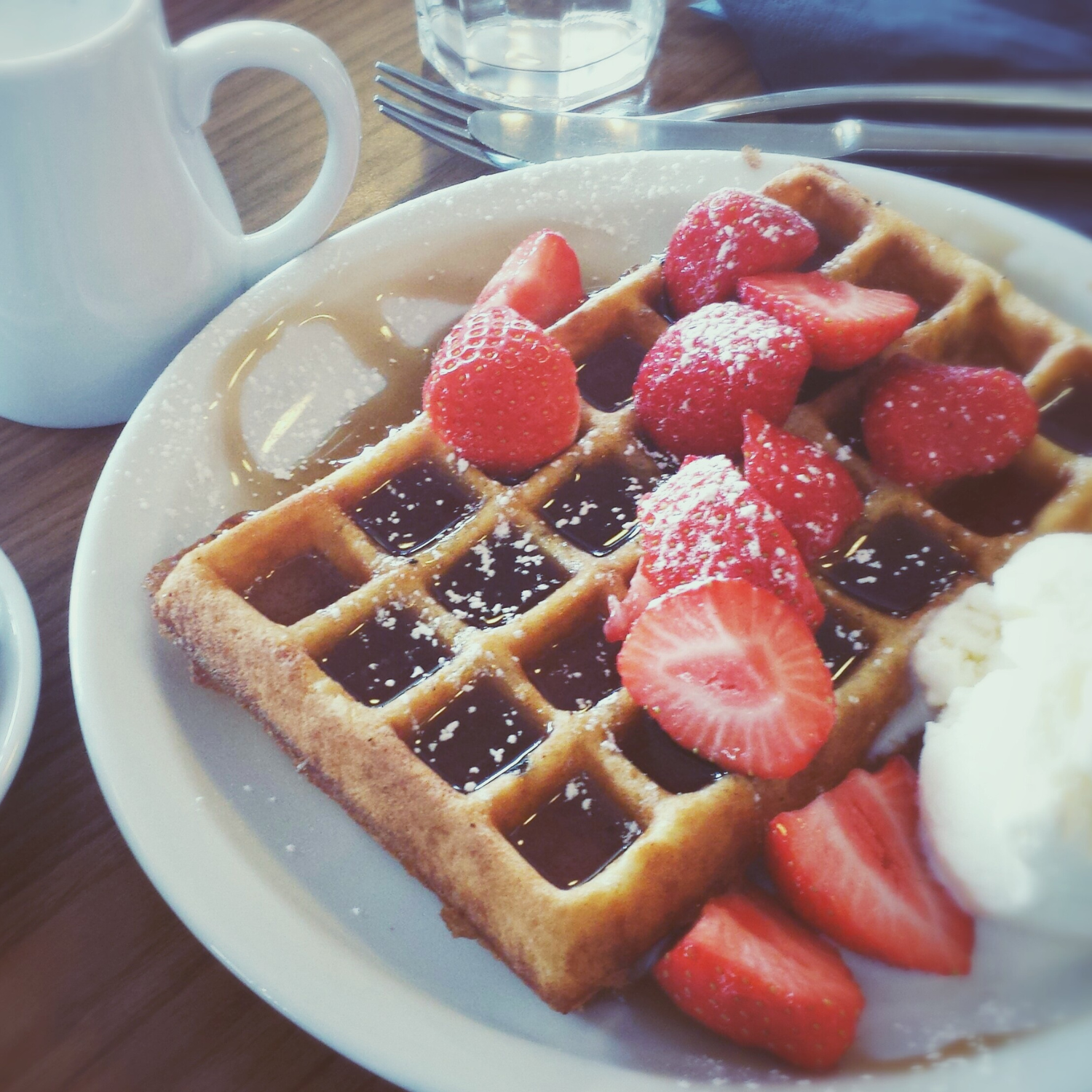 Das Waffelbuffet ist eröffnet